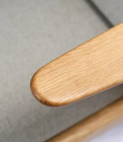 FDB Møbler J53 easy chair, oak - Cosmo 30 light grey