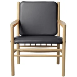 FDB Møbler J147 lounge chair, oak - black leather