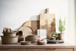 FDB Møbler V26 Ildpot deep dish, round, large