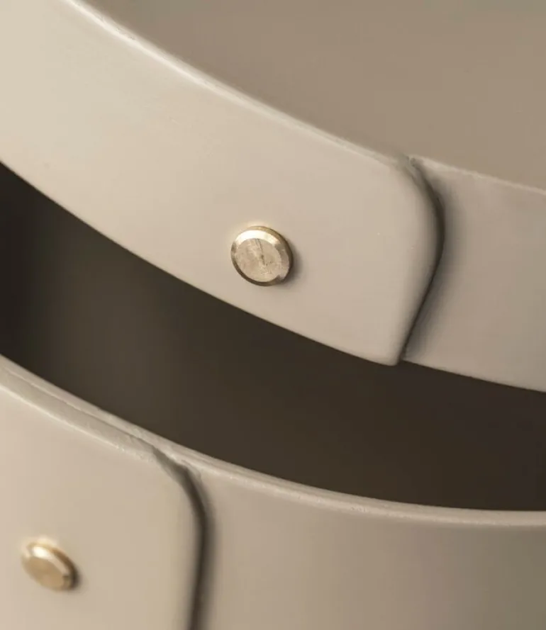 FDB Møbler X3 Drejo shaker box, 22 cm, grey beige