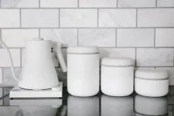 Fellow Atmos vacuum canister, 1,2 L, matte white