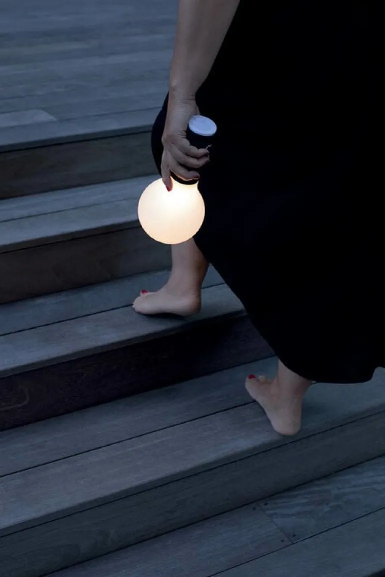 Fermob Aplô portable lamp H24, anthracite