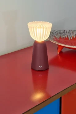 Fermob Swiing portable table lamp, 20 cm, black cherry