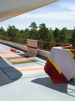 Finarte Jade rug, green - pink