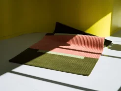 Finarte Jade rug, green - pink