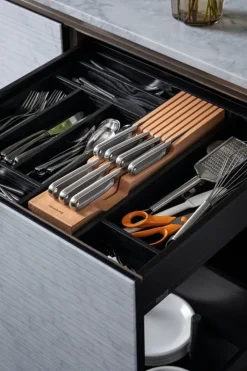 Fiskars All Steel tomato knife