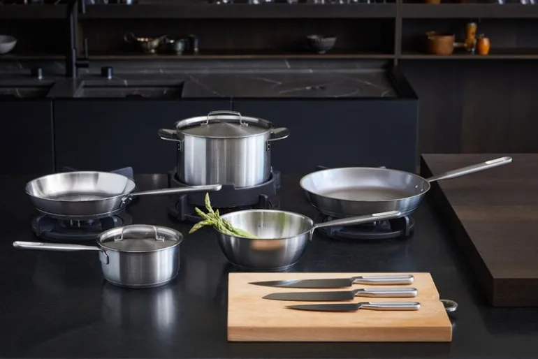 Fiskars All Steel wok pan, 28 cm