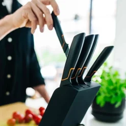 Fiskars Edge knife block with 5 knives