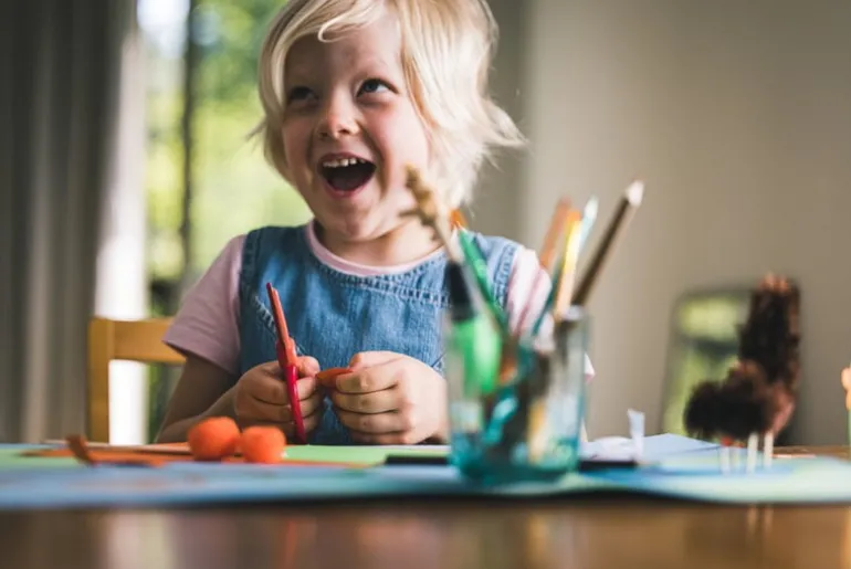 Fiskars Training scissors, red