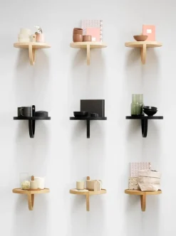 Fogia Archetto shelf, lacquered oak