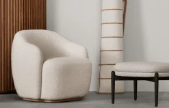 Fogia Barba club chair, lacquered beech - Ivory 001 Karakorum