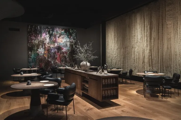 Fogia Bollo chair, black leather - black