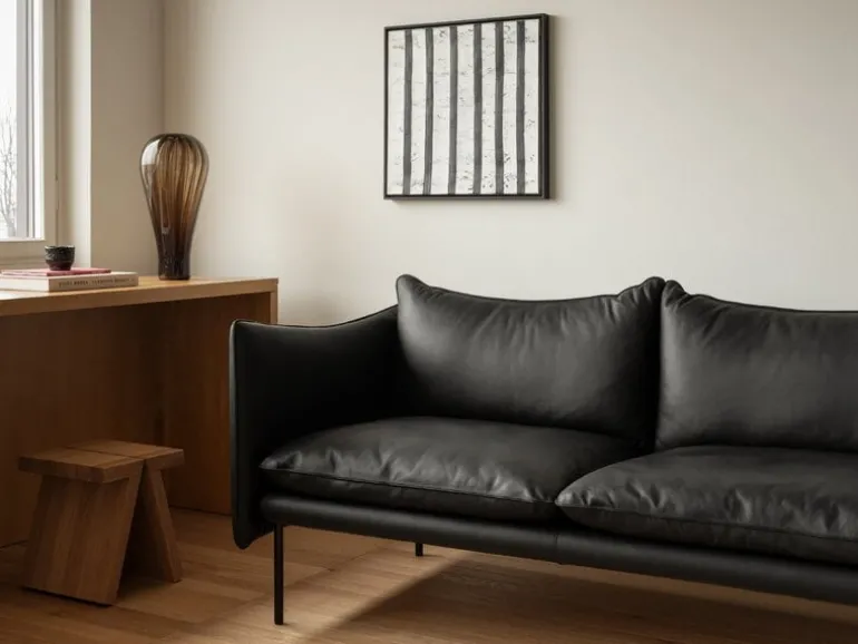 Fogia Tiki 3-seater sofa, black steel - black Elmosoft leather