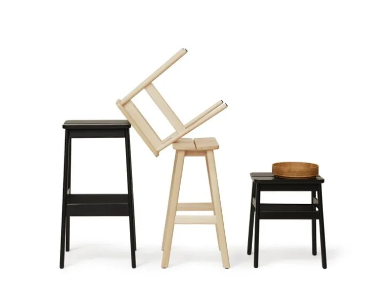 Form & Refine Angle standard bar stool, 75 cm, beech