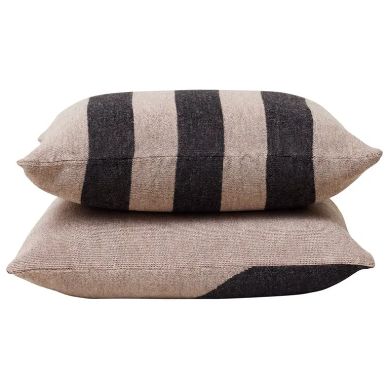 Form & Refine Aymara cushion, 52 x 52 cm, pattern Ribbon