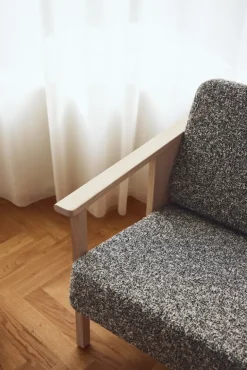 Form & Refine Block lounge chair, oiled oak - Kvadrat Zero 0004