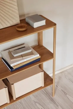 Form & Refine Leaf shelf 1x3, oak