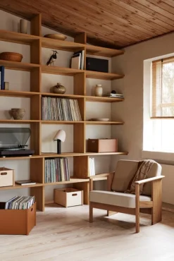 Form & Refine Pillar storage box, medium, beech