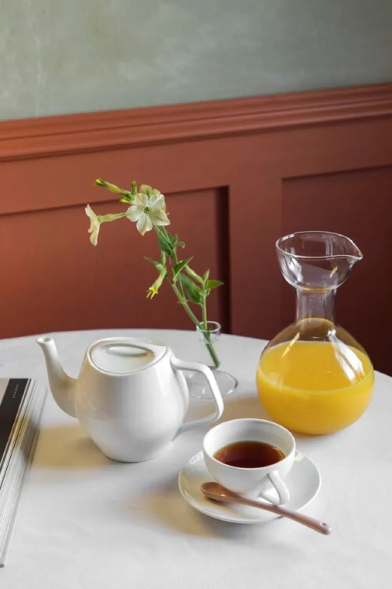 Form & Refine Pinho carafe including 1 glass, clear