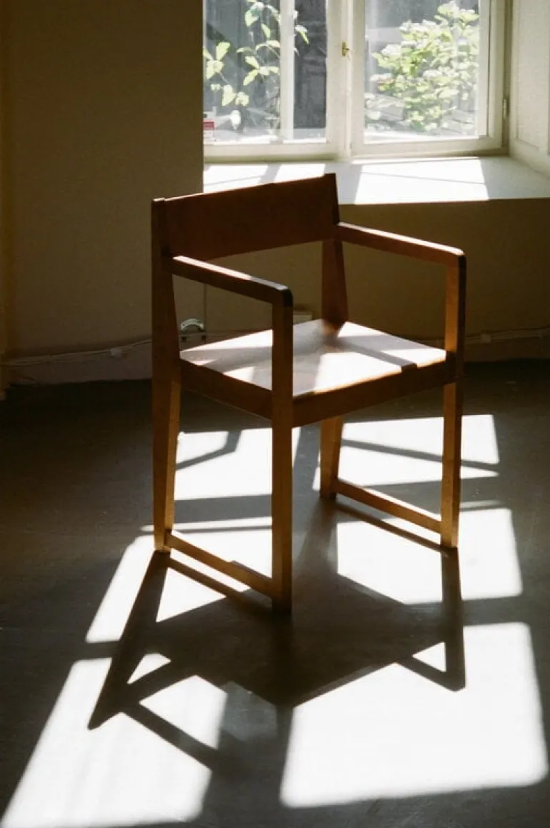 Frama Armrest Chair 01, warm brown birch