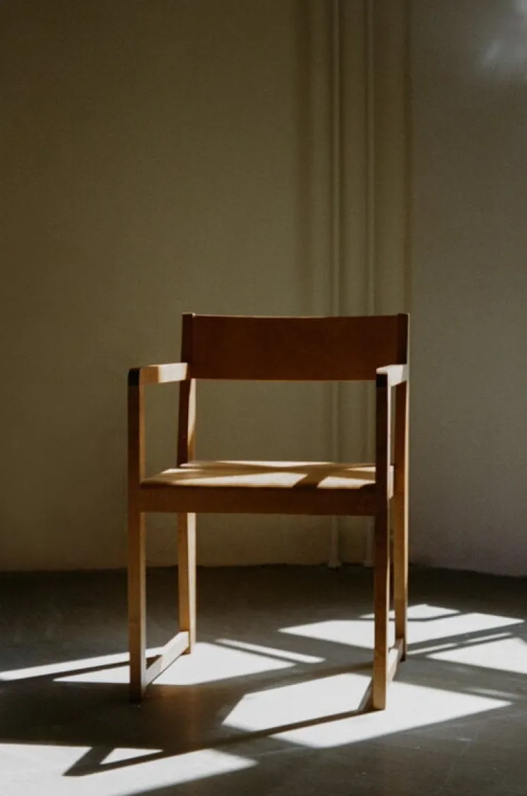 Frama Armrest Chair 01, warm brown birch