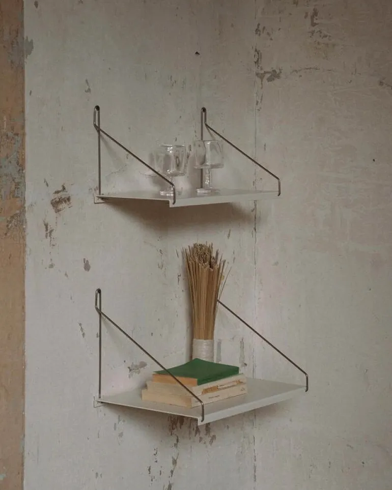 Frama D20 shelf, 40 cm, warm white steel