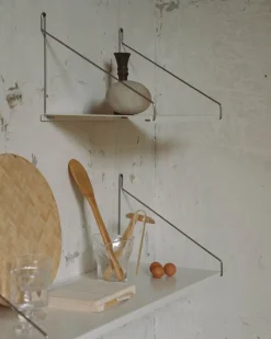 Frama D20 shelf, 40 cm, warm white steel