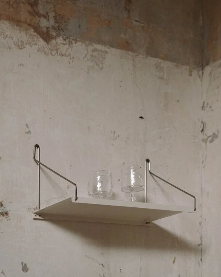 Frama D20 shelf, 40 cm, warm white steel