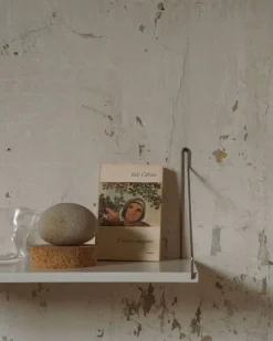 Frama D20 shelf, 80 cm, warm white steel