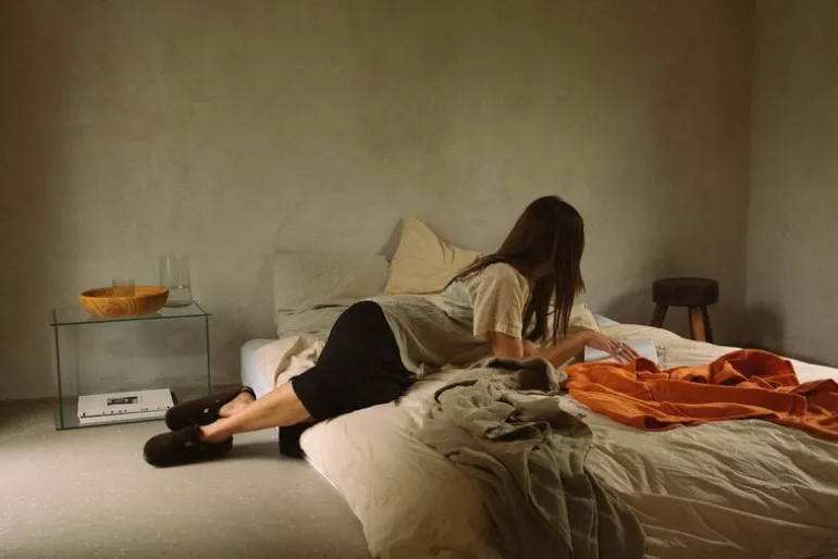 Frama Rivet Box table, clear glass