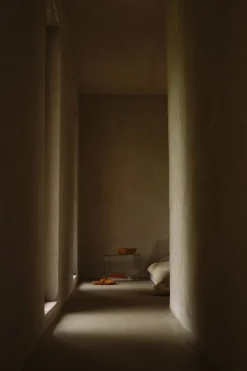 Frama Rivet Box table, clear glass