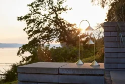 Frandsen Grasp Portable table lamp, 72 cm, brass