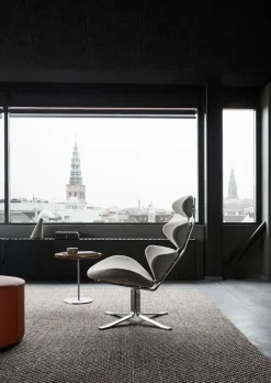 Fredericia Corona chair, brushed chrome - Gabriel Capture 4101