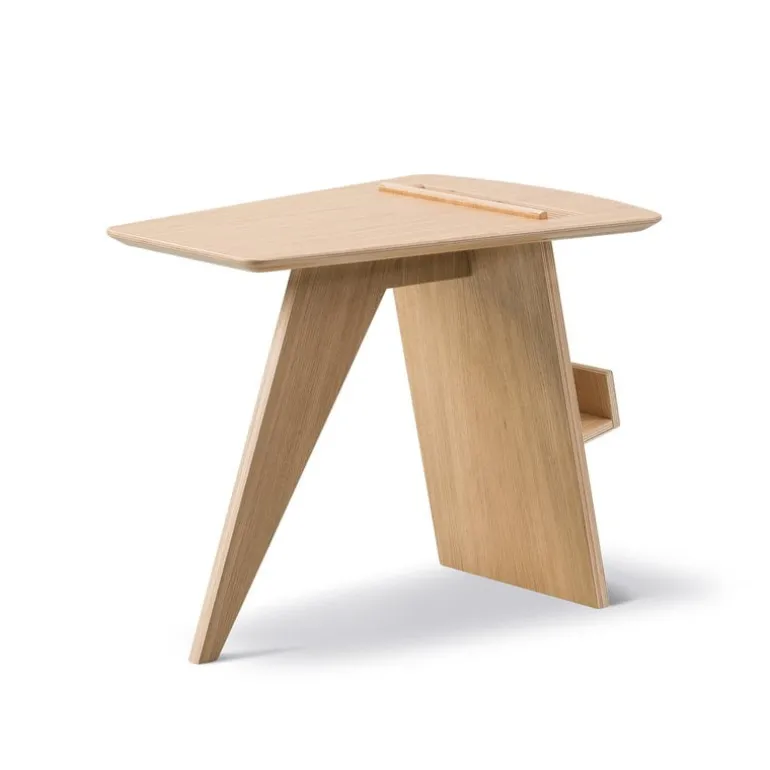 Fredericia Magazine table, lacquered oak