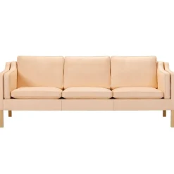 Fredericia Mogensen 2213 sofa, natural leather - soaped oak