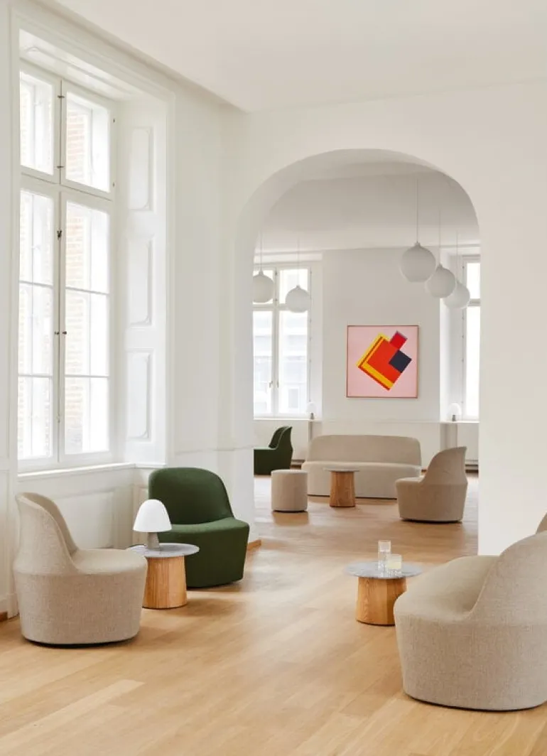 Fredericia Niveau coffee table, 45 cm, oiled ash - tundra grey