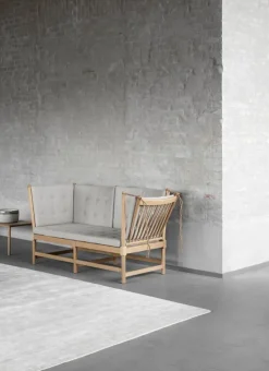 Fredericia Spoke-Back sofa, oak - Fiord 271