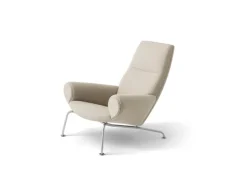 Fredericia Wegner Queen lounge chair, brushed chrome - light beige