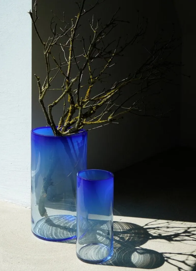 Fundamental Berlin Rise floor vase, cobalt blue