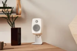 Genelec G One (B) active speaker, white