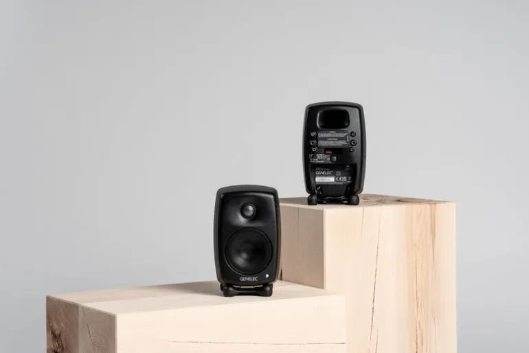 Genelec G One (B) active speaker, black