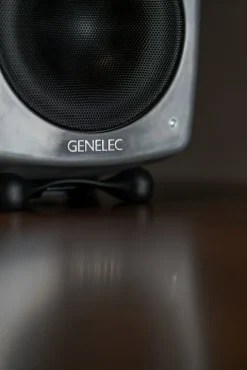Genelec G Three (B) active speaker, RAW aluminium