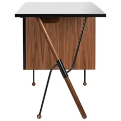 GUBI 62 Desk, walnut - black