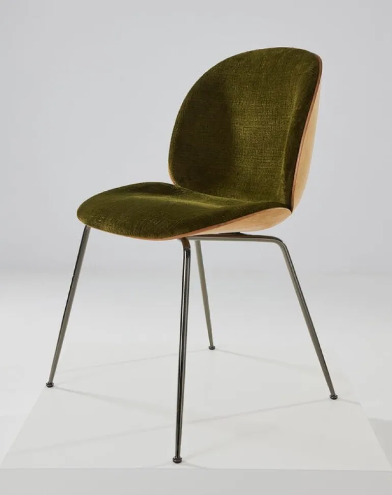 GUBI Beetle chair, black chrome - oak - Mumble 40