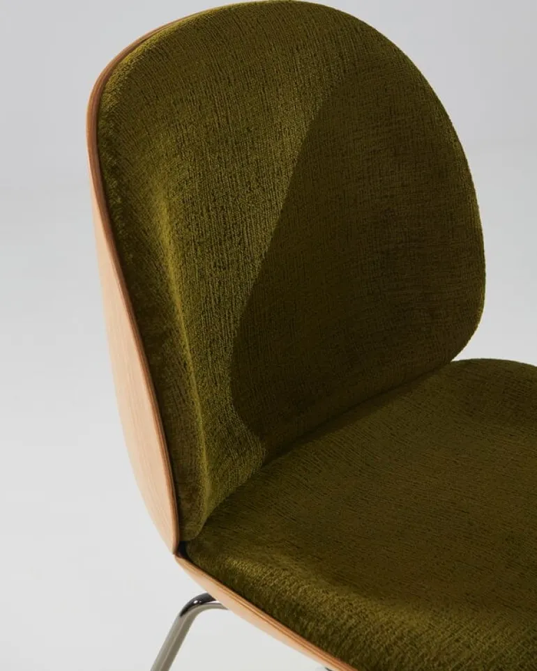 GUBI Beetle chair, black chrome - oak - Mumble 40