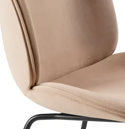 GUBI Beetle chair, fully upholstered, conic matt black,Sunday 034