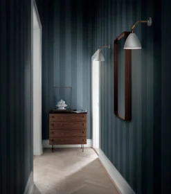 GUBI Bestlite BL7 wall lamp, brass - black semi matt