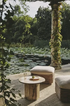 GUBI Bohemian 72 ottoman, rattan - Diagonal Boucle 007