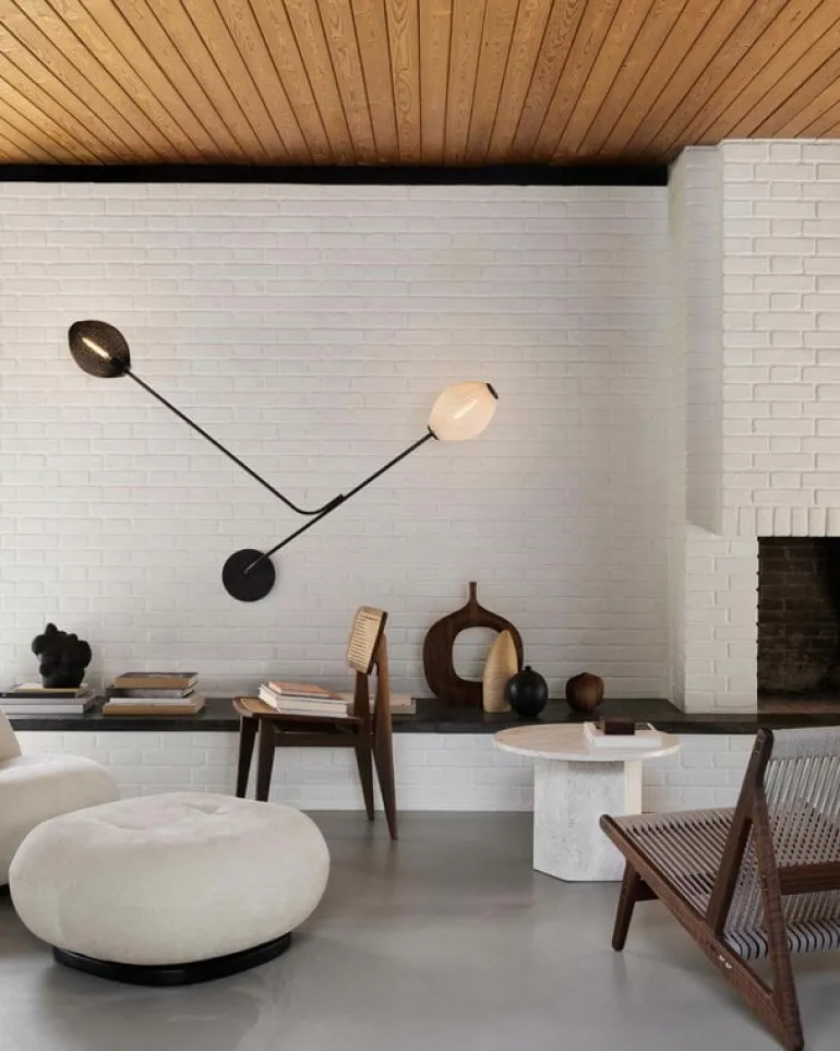 GUBI C-Chair, cane - oiled walnut