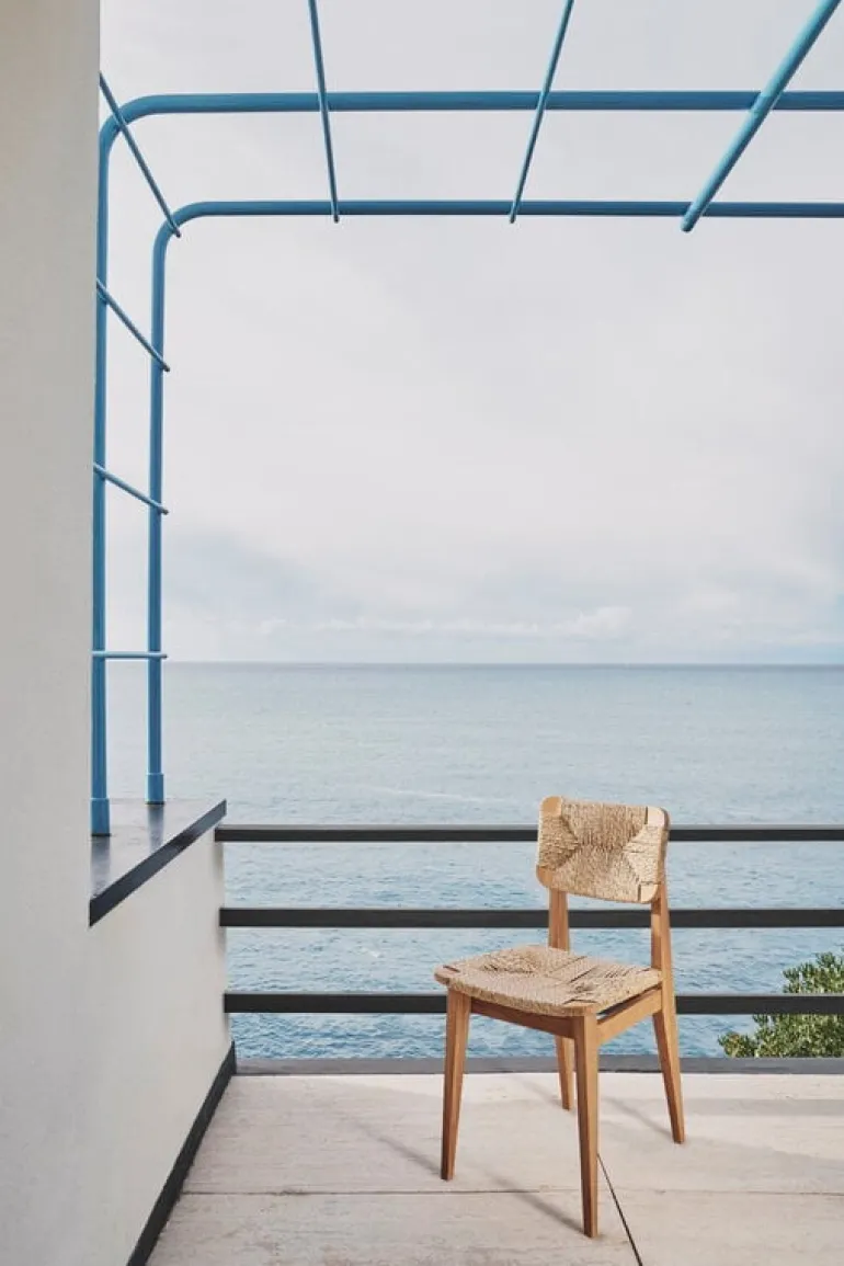 GUBI C-Chair Outdoor, natural - teak